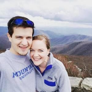 Meet your Posher, Jillian